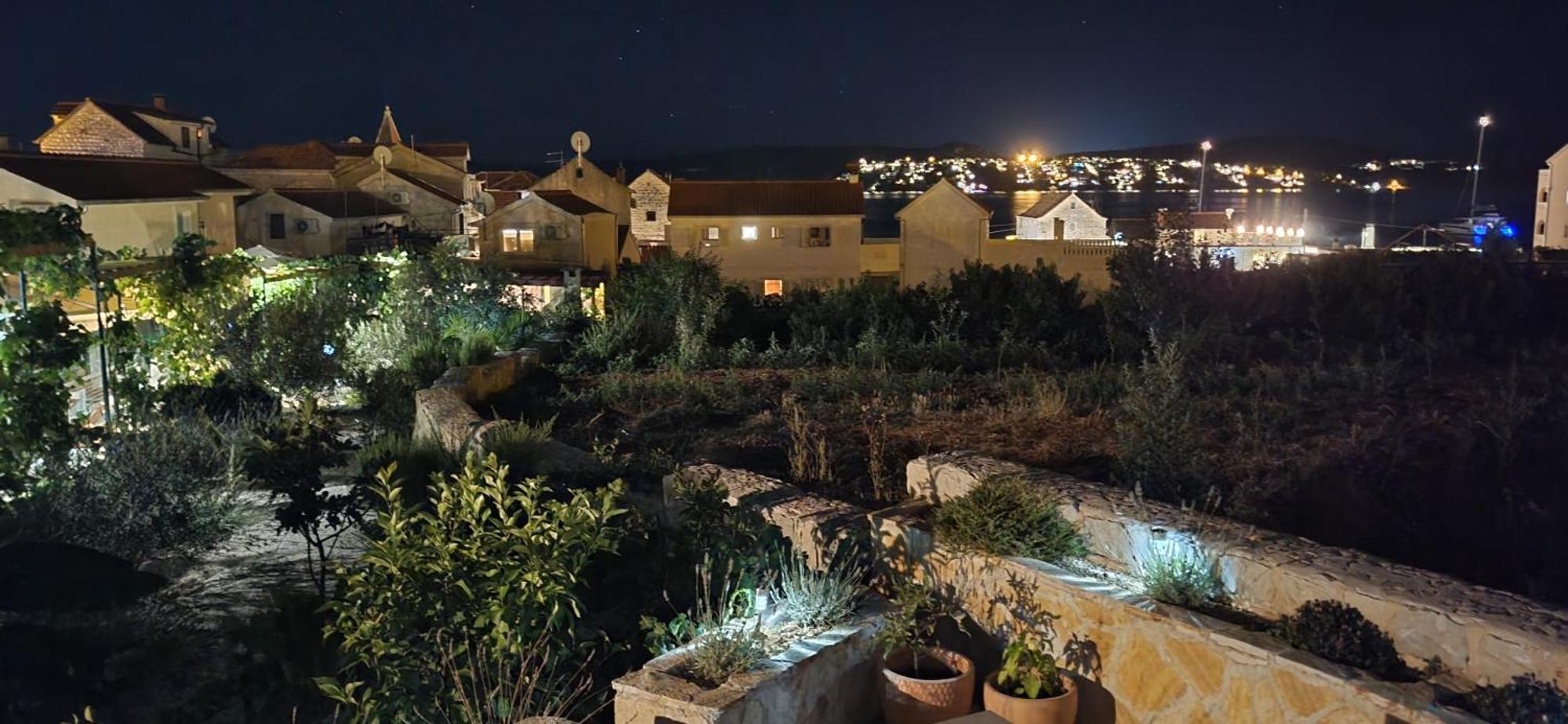 Apartments Infinitas Trogir Exterior photo